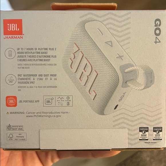 JBL GO4 Portable Speaker in White - Picture 2 of 3